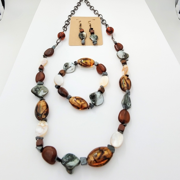 247NEB127 Homemade 3Pc. Amber Gray Necklace Set. - Picture 5 of 8